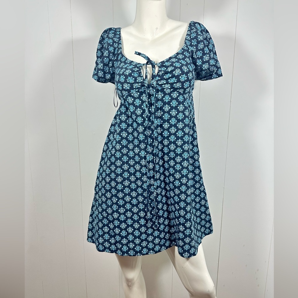 NWT Old Navy Sz XS Navy Floral Smocked Back Babydoll Mini Dress Peasant